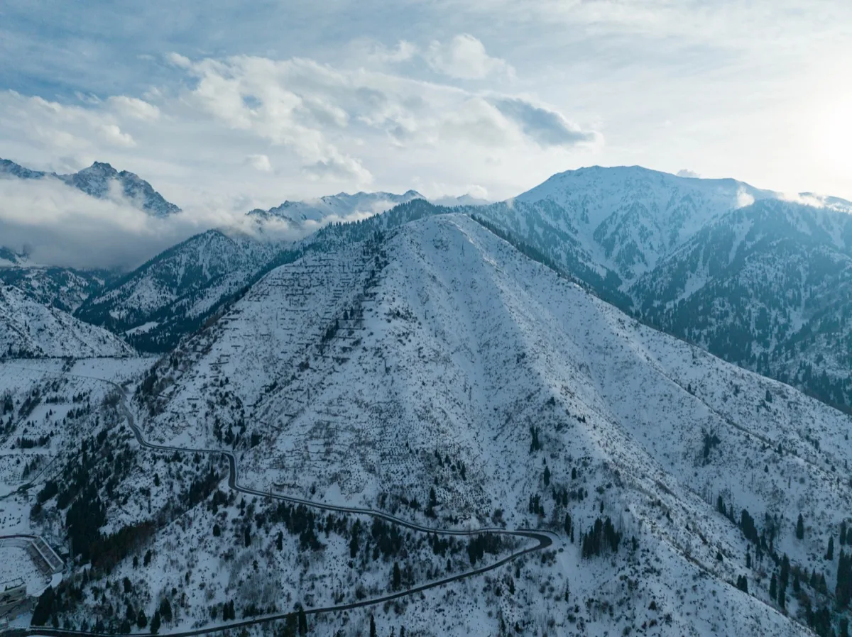 Mokhnatka Mountain